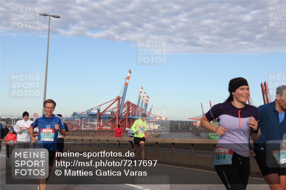 03.10.2024 - Köhlbrandbrückenlauf Matties Gatica Varas http://msf.ph/oto/7217697 03.10.2024 09:40:26 Position 2 1827, 2151, 18, 1655, 1674, 1615 meine-sportfotos.de