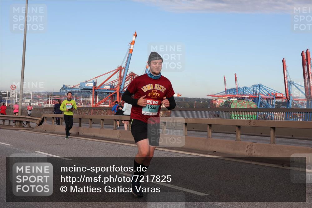 03.10.2024 - Köhlbrandbrückenlauf Matties Gatica Varas http://msf.ph/oto/7217825 03.10.2024 09:40:34 Position 2 1574, 1535 meine-sportfotos.de