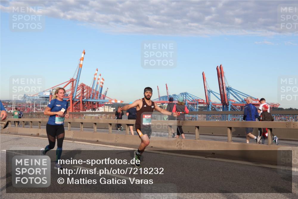 03.10.2024 - Köhlbrandbrückenlauf Matties Gatica Varas http://msf.ph/oto/7218232 03.10.2024 09:40:51 Position 2 1411, 1451 meine-sportfotos.de
