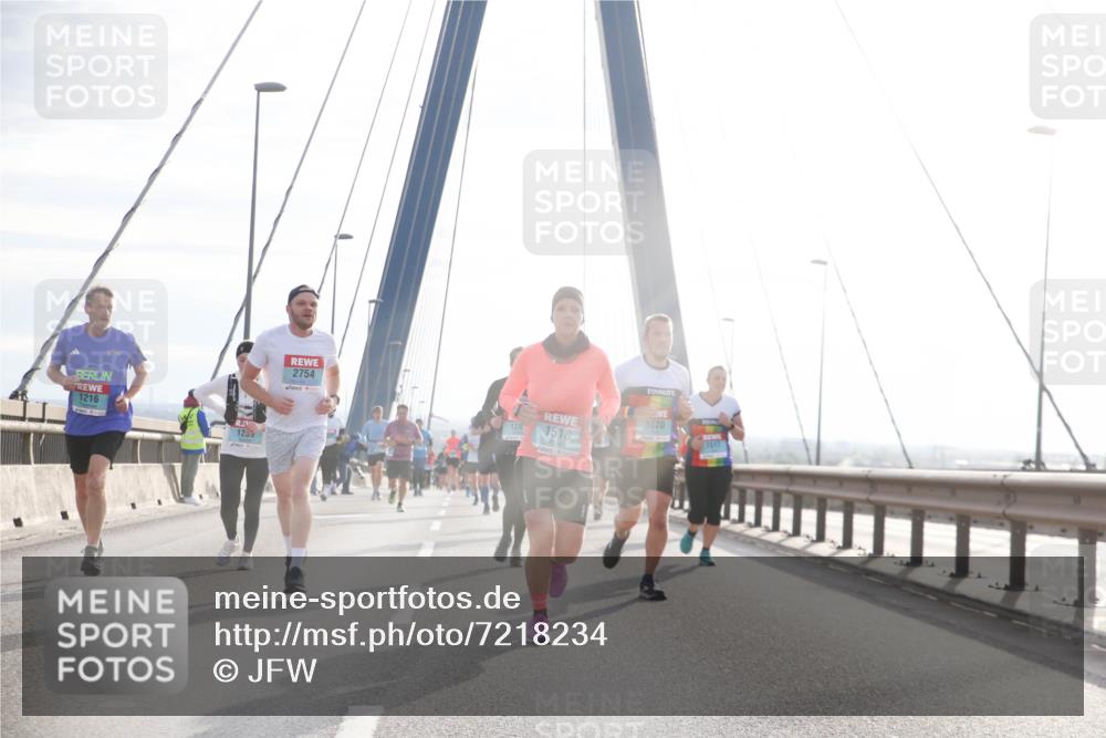03.10.2024 - Köhlbrandbrückenlauf Jannik Wohlers http://msf.ph/oto/7218234 03.10.2024 09:23:06 Position 1 1216, 1259, 2754, 1518, 1520, 1517 meine-sportfotos.de
