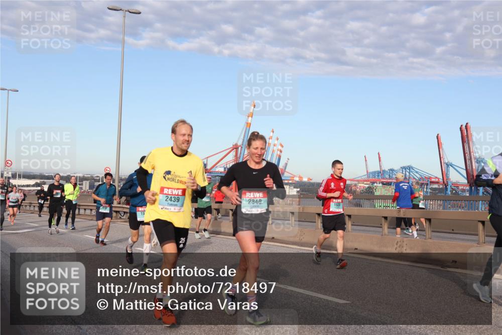 03.10.2024 - Köhlbrandbrückenlauf Matties Gatica Varas http://msf.ph/oto/7218497 03.10.2024 09:41:03 Position 2 19, 2439, 2840, 1523 meine-sportfotos.de