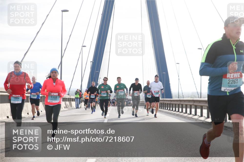 03.10.2024 - Köhlbrandbrückenlauf Jannik Wohlers http://msf.ph/oto/7218607 03.10.2024 09:23:26 Position 1 1624, 1504, 1333, 1238, 1235, 1440, 1694, 2261, 21 meine-sportfotos.de
