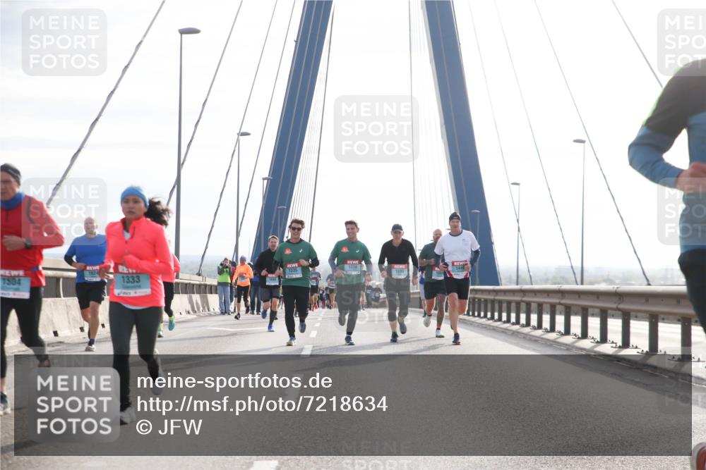 03.10.2024 - Köhlbrandbrückenlauf Jannik Wohlers http://msf.ph/oto/7218634 03.10.2024 09:23:26 Position 1 1624, 1238, 1235, 1440, 1695, 1333, 1504 meine-sportfotos.de