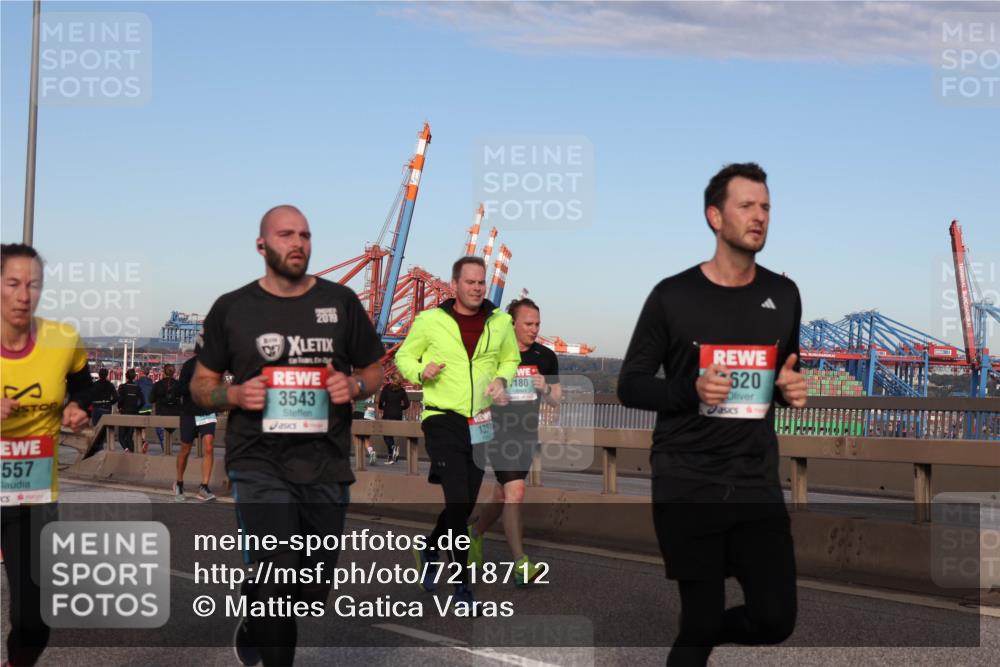 03.10.2024 - Köhlbrandbrückenlauf Matties Gatica Varas http://msf.ph/oto/7218712 03.10.2024 09:41:09 Position 2 3543, 557, 1337, 180, 620 meine-sportfotos.de