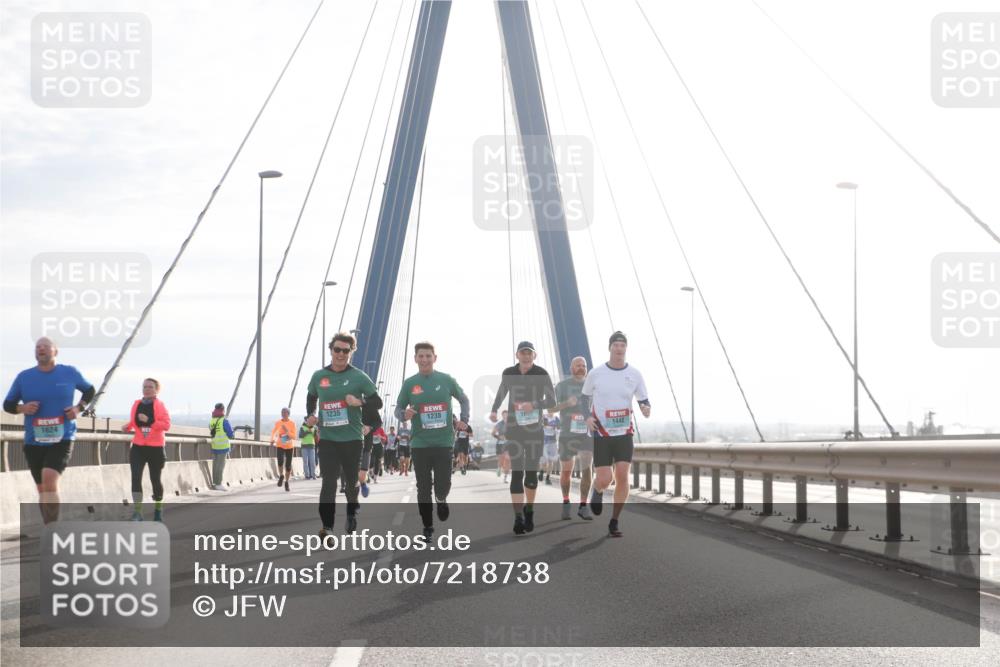 03.10.2024 - Köhlbrandbrückenlauf Jannik Wohlers http://msf.ph/oto/7218738 03.10.2024 09:23:28 Position 1 1624, 1235, 1238, 1440 meine-sportfotos.de