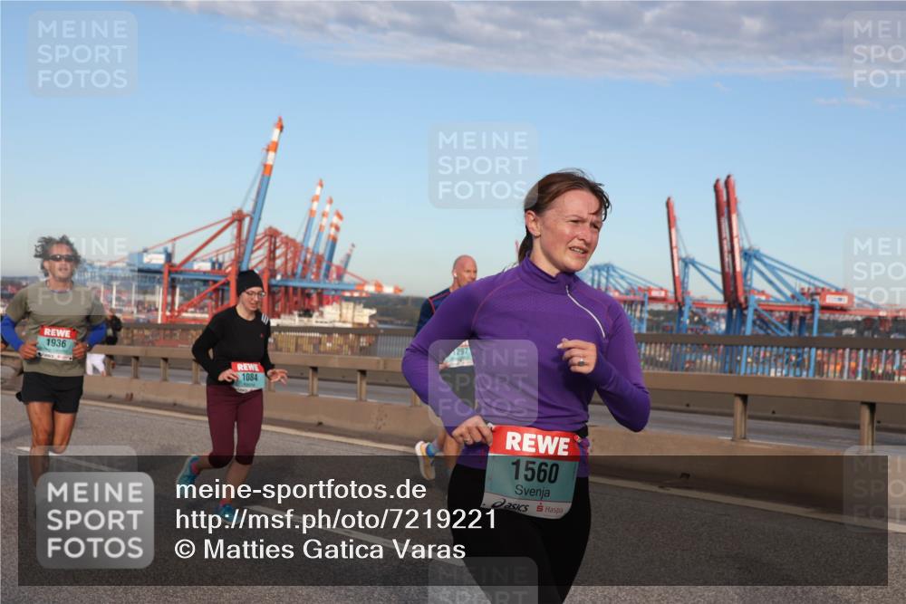 03.10.2024 - Köhlbrandbrückenlauf Matties Gatica Varas http://msf.ph/oto/7219221 03.10.2024 09:41:30 Position 2 1936, 1084, 1560 meine-sportfotos.de