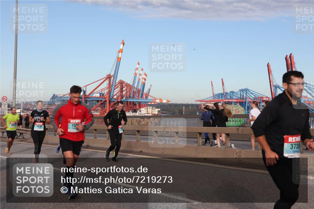 03.10.2024 - Köhlbrandbrückenlauf Matties Gatica Varas http://msf.ph/oto/7219273 03.10.2024 09:41:34 Position 2 00, 1277, 2808, 155, 3728 meine-sportfotos.de