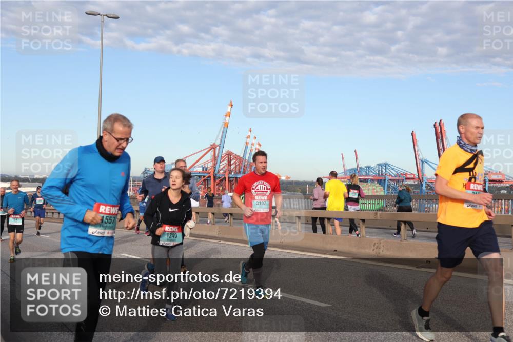 03.10.2024 - Köhlbrandbrückenlauf Matties Gatica Varas http://msf.ph/oto/7219394 03.10.2024 09:41:40 Position 2 1541, 1557, 1240, 3107, 347 meine-sportfotos.de