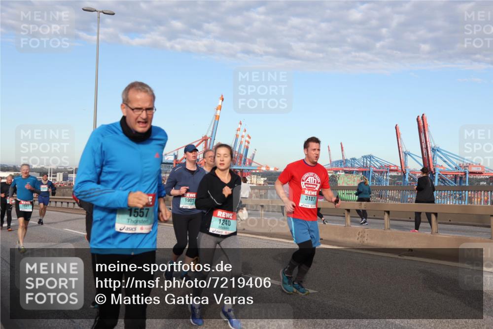 03.10.2024 - Köhlbrandbrückenlauf Matties Gatica Varas http://msf.ph/oto/7219406 03.10.2024 09:41:41 Position 2 1541, 1557, 1901, 1240, 3107 meine-sportfotos.de