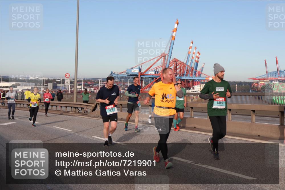 03.10.2024 - Köhlbrandbrückenlauf Matties Gatica Varas http://msf.ph/oto/7219901 03.10.2024 09:41:58 Position 2 500, 1, 1692, 1809 meine-sportfotos.de