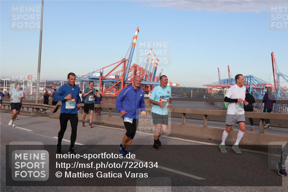 03.10.2024 - Köhlbrandbrückenlauf Matties Gatica Varas http://msf.ph/oto/7220434 03.10.2024 09:42:15 Position 2 1917, 73, 1607 meine-sportfotos.de