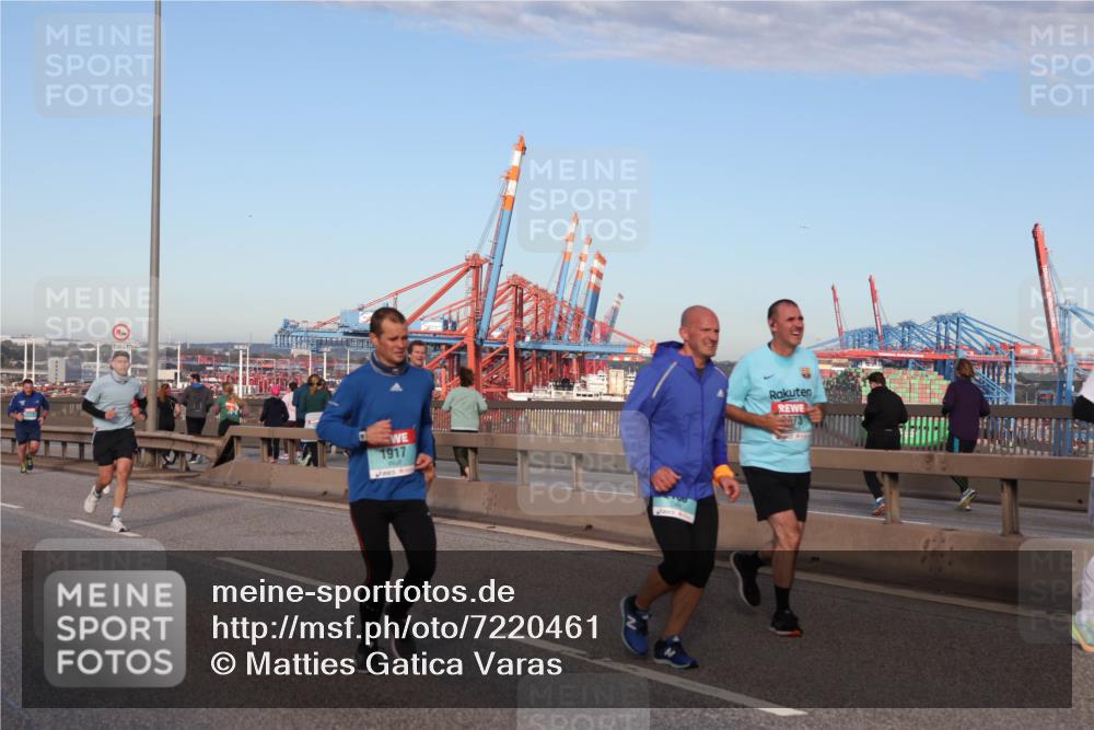 03.10.2024 - Köhlbrandbrückenlauf Matties Gatica Varas http://msf.ph/oto/7220461 03.10.2024 09:42:15 Position 2 1917 meine-sportfotos.de