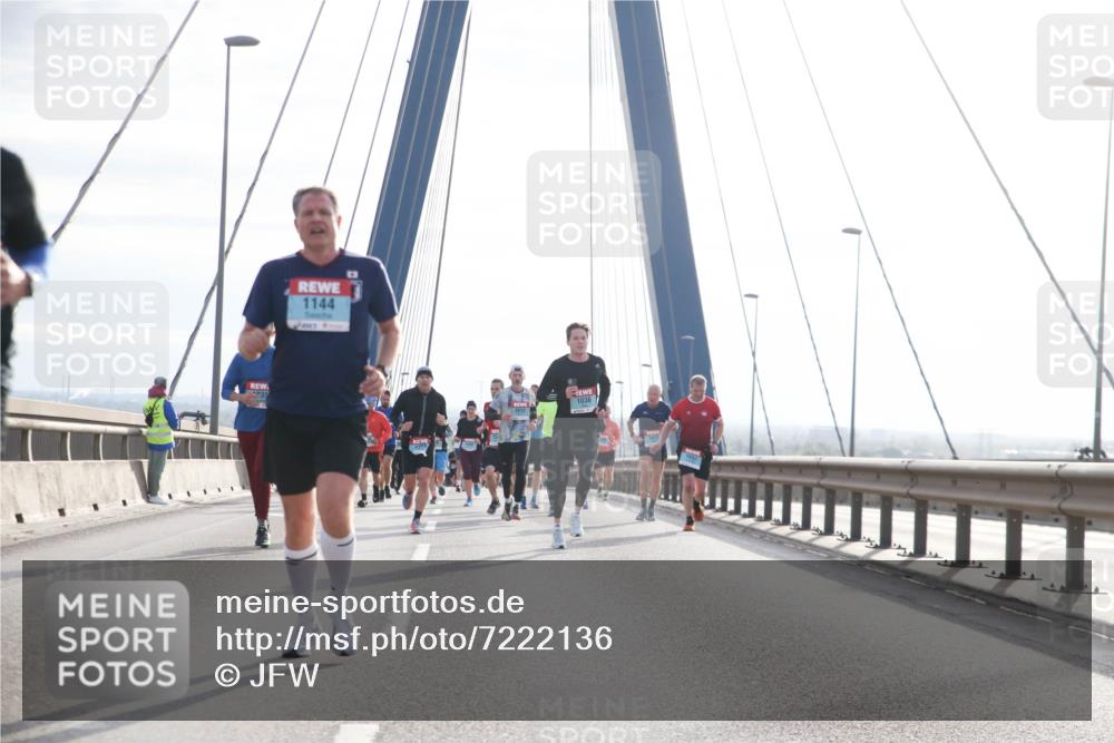 03.10.2024 - Köhlbrandbrückenlauf Jannik Wohlers http://msf.ph/oto/7222136 03.10.2024 09:23:59 Position 1 1144, 1036 meine-sportfotos.de