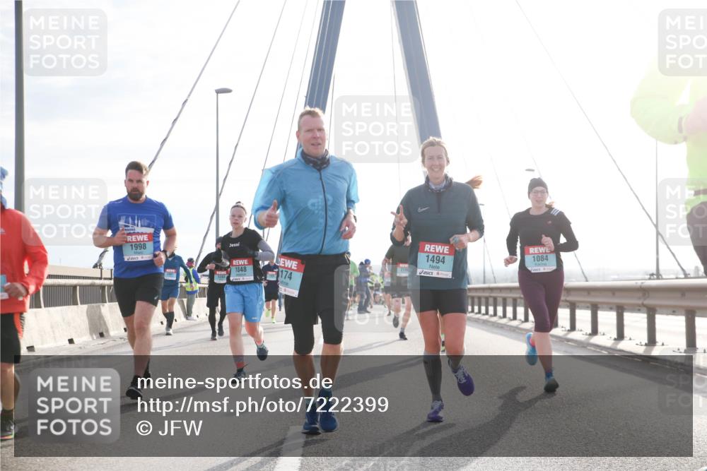 03.10.2024 - Köhlbrandbrückenlauf Jannik Wohlers http://msf.ph/oto/7222399 03.10.2024 09:24:07 Position 1 1998, 219, 1848, 174, 1494, 1084 meine-sportfotos.de