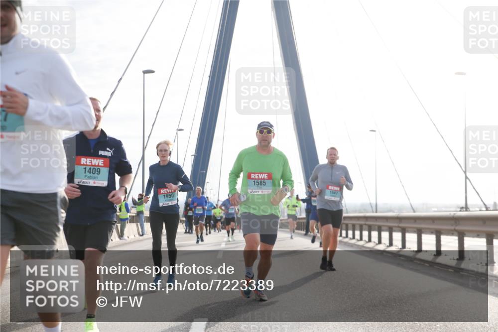 03.10.2024 - Köhlbrandbrückenlauf Jannik Wohlers http://msf.ph/oto/7223389 03.10.2024 09:24:13 Position 1 1409, 1950, 1585, 1547 meine-sportfotos.de