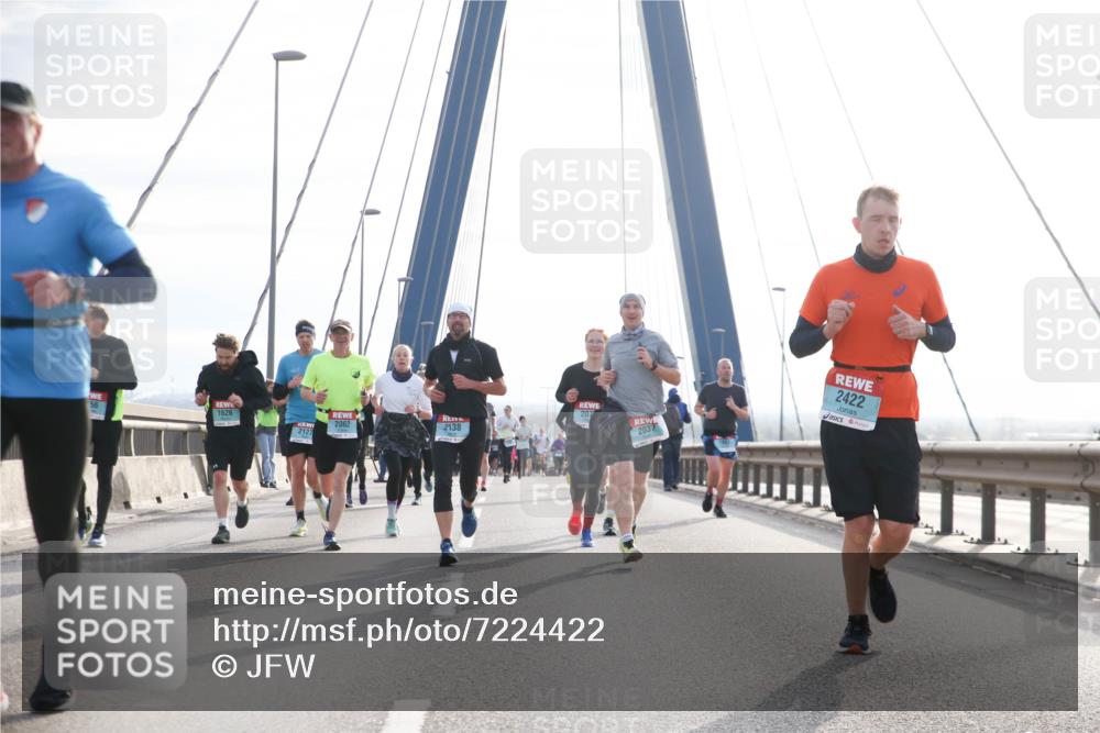 03.10.2024 - Köhlbrandbrückenlauf Jannik Wohlers http://msf.ph/oto/7224422 03.10.2024 09:24:23 Position 1 207, 1626, 2062, 2138, 2037, 2127, 2422 meine-sportfotos.de