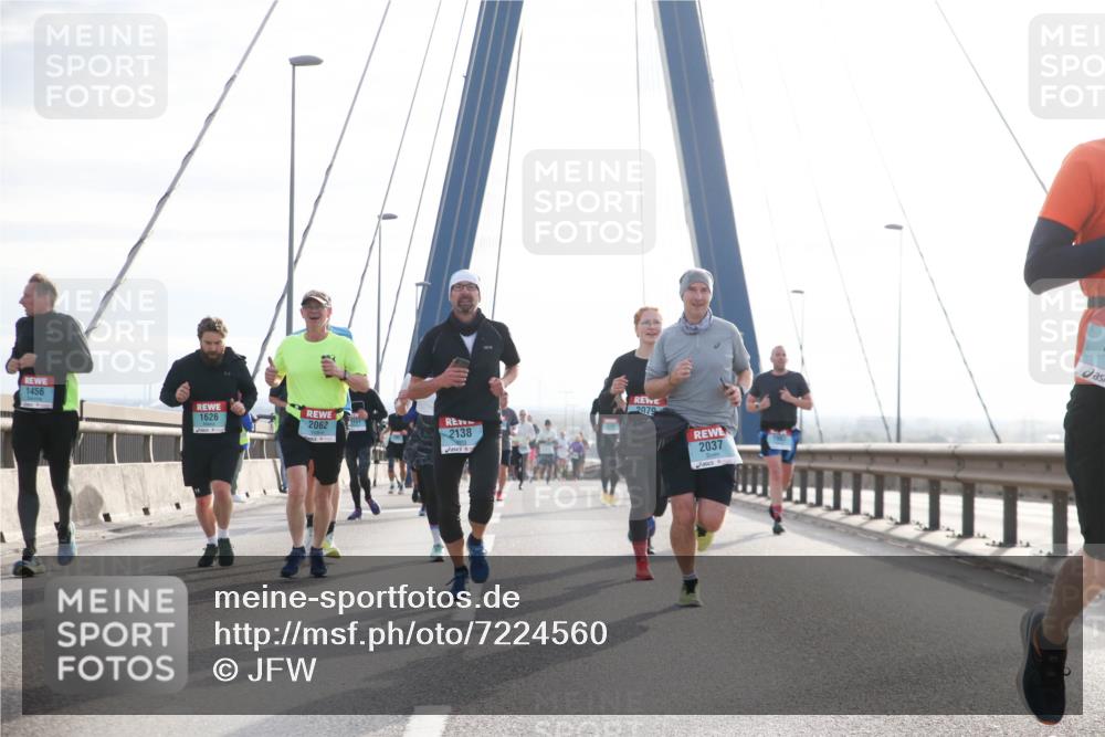 03.10.2024 - Köhlbrandbrückenlauf Jannik Wohlers http://msf.ph/oto/7224560 03.10.2024 09:24:24 Position 1 1456, 1626, 2062, 2138, 2079, 2037 meine-sportfotos.de