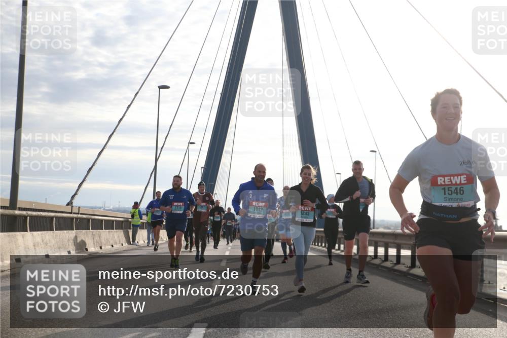 03.10.2024 - Köhlbrandbrückenlauf Jannik Wohlers http://msf.ph/oto/7230753 03.10.2024 09:25:13 Position 1 15, 1597, 1842, 1719, 1843, 1546 meine-sportfotos.de