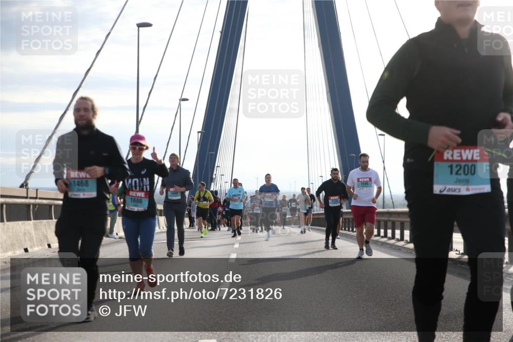 03.10.2024 - Köhlbrandbrückenlauf Jannik Wohlers http://msf.ph/oto/7231826 03.10.2024 09:25:20 Position 1 1468, 1844, 1686, 3728, 1596, 1200 meine-sportfotos.de