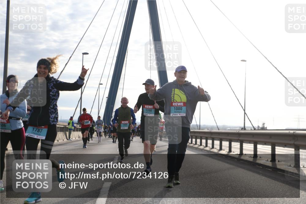 03.10.2024 - Köhlbrandbrückenlauf Jannik Wohlers http://msf.ph/oto/7234126 03.10.2024 09:25:33 Position 1 586, 1787, 1886, 1398, 1080 meine-sportfotos.de