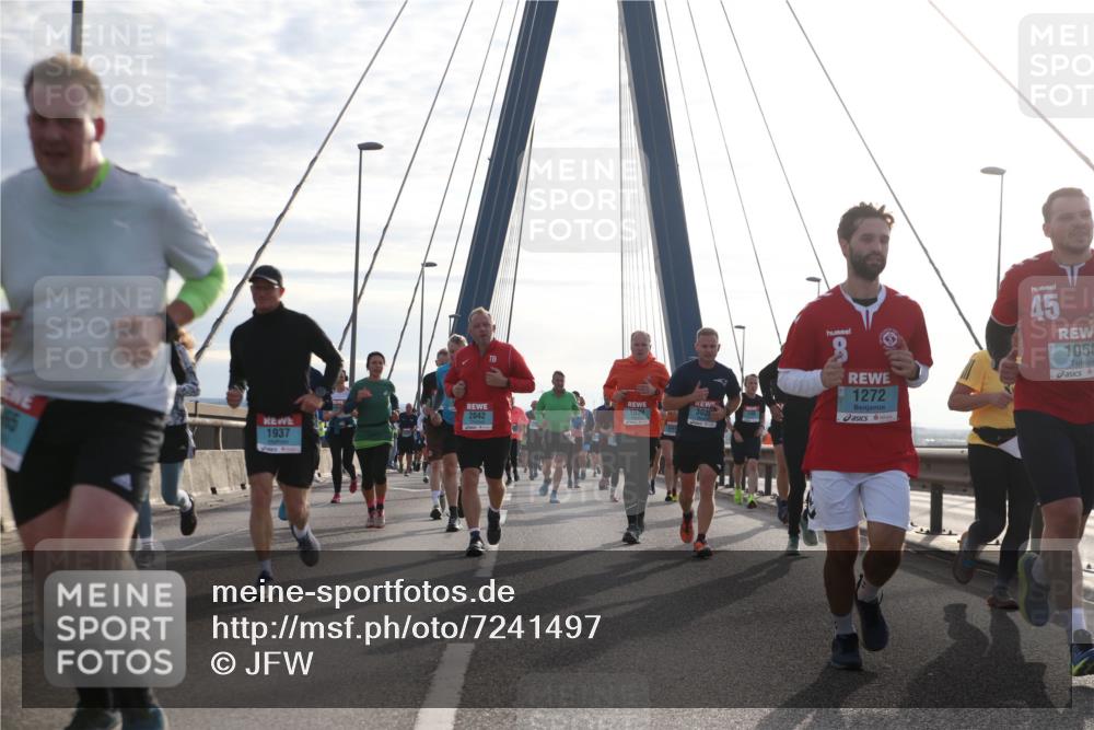 03.10.2024 - Köhlbrandbrückenlauf Jannik Wohlers http://msf.ph/oto/7241497 03.10.2024 09:26:15 Position 1 1539, 2042, 1937, 302, 1272, 45, 1050 meine-sportfotos.de