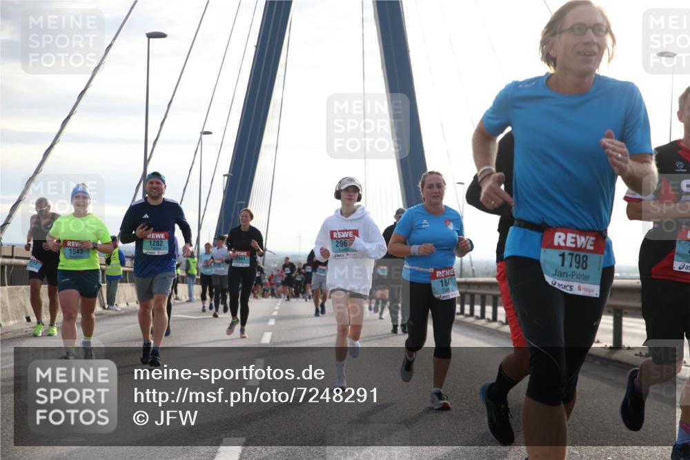 03.10.2024 - Köhlbrandbrückenlauf Jannik Wohlers http://msf.ph/oto/7248291 03.10.2024 09:27:00 Position 1 1282, 1543, 1801, 296, 1643, 1798 meine-sportfotos.de