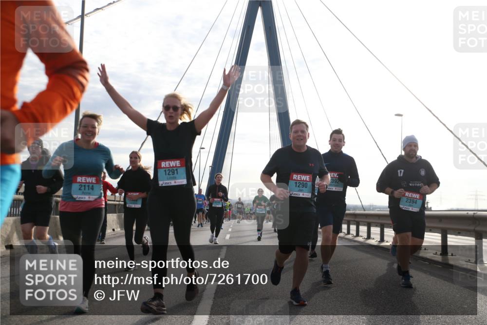 03.10.2024 - Köhlbrandbrückenlauf Jannik Wohlers http://msf.ph/oto/7261700 03.10.2024 09:29:13 Position 1 2114, 3583, 1291, 3248, 392, 1290, 2394 meine-sportfotos.de