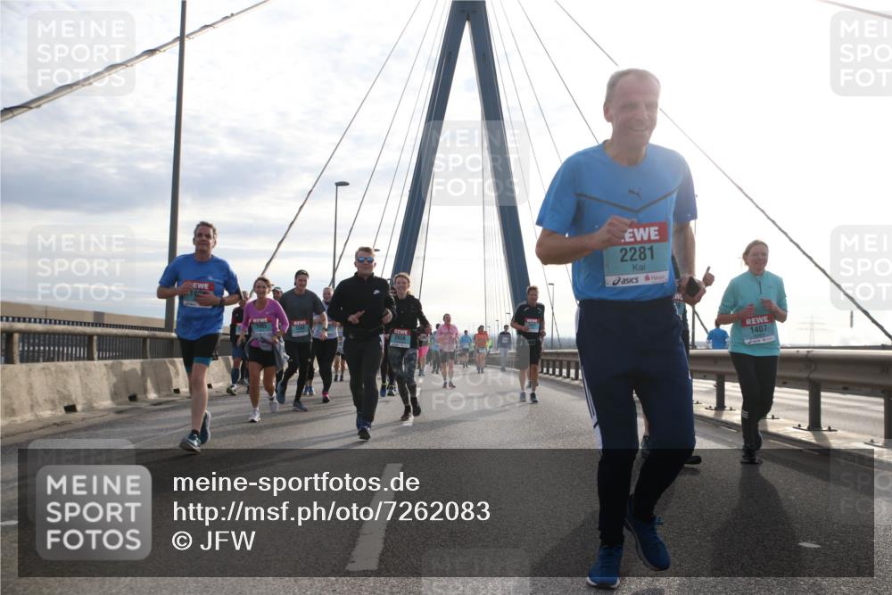 03.10.2024 - Köhlbrandbrückenlauf Jannik Wohlers http://msf.ph/oto/7262083 03.10.2024 09:29:21 Position 1 1021, 2658, 2281, 1407 meine-sportfotos.de