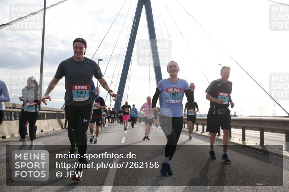 03.10.2024 - Köhlbrandbrückenlauf Jannik Wohlers http://msf.ph/oto/7262156 03.10.2024 09:29:24 Position 1 2609, 1508, 1507, 2947 meine-sportfotos.de