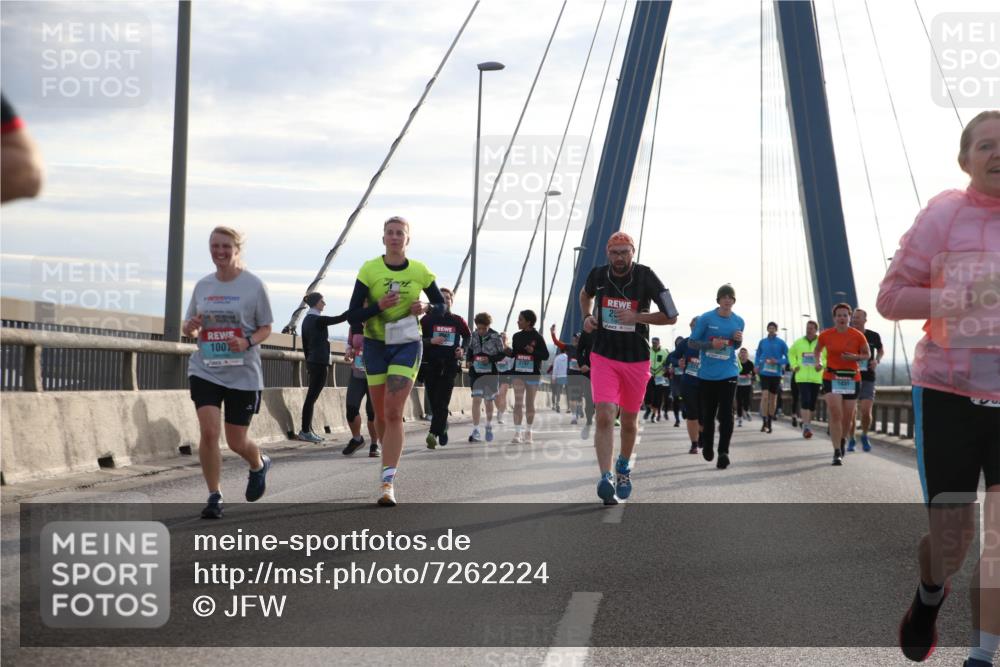 03.10.2024 - Köhlbrandbrückenlauf Jannik Wohlers http://msf.ph/oto/7262224 03.10.2024 09:29:26 Position 1 2, 100 meine-sportfotos.de