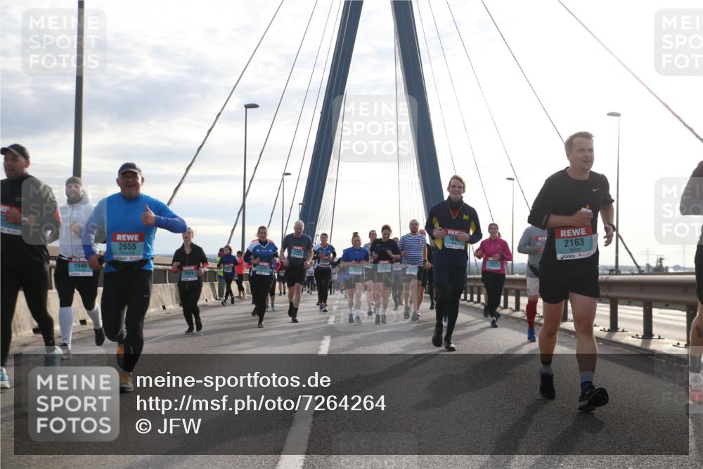 03.10.2024 - Köhlbrandbrückenlauf Jannik Wohlers http://msf.ph/oto/7264264 03.10.2024 09:29:56 Position 1 2655, 1549, 2689, 189, 2163 meine-sportfotos.de