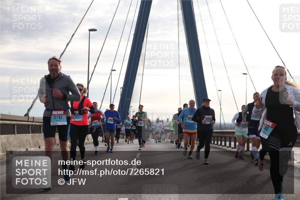 03.10.2024 - Köhlbrandbrückenlauf Jannik Wohlers http://msf.ph/oto/7265821 03.10.2024 09:30:25 Position 1 2131, 2504, 1639, 3361, 2372, 745 meine-sportfotos.de