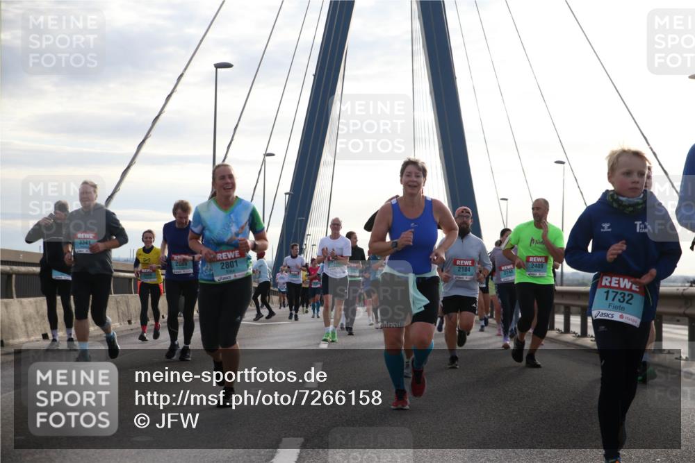 03.10.2024 - Köhlbrandbrückenlauf Jannik Wohlers http://msf.ph/oto/7266158 03.10.2024 09:30:33 Position 1 3341, 2086, 2801, 2104, 2245, 2409, 1732 meine-sportfotos.de
