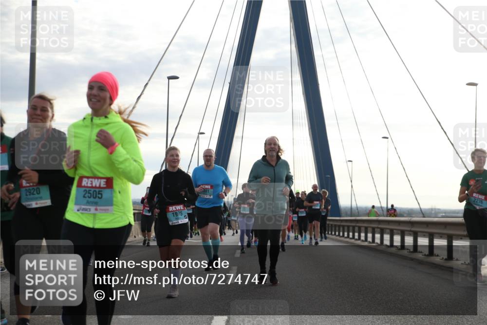 03.10.2024 - Köhlbrandbrückenlauf Jannik Wohlers http://msf.ph/oto/7274747 03.10.2024 09:31:55 Position 1 2920, 2505, 1975, 081, 2276 meine-sportfotos.de