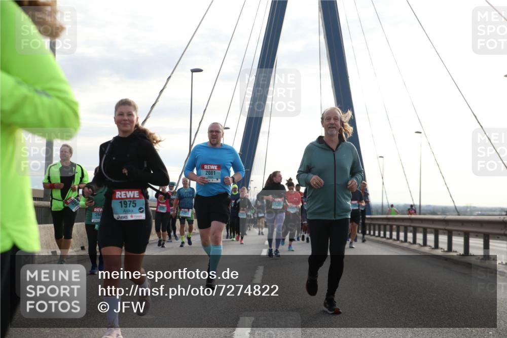 03.10.2024 - Köhlbrandbrückenlauf Jannik Wohlers http://msf.ph/oto/7274822 03.10.2024 09:31:56 Position 1 1975, 2396, 266, 2081, 3132 meine-sportfotos.de