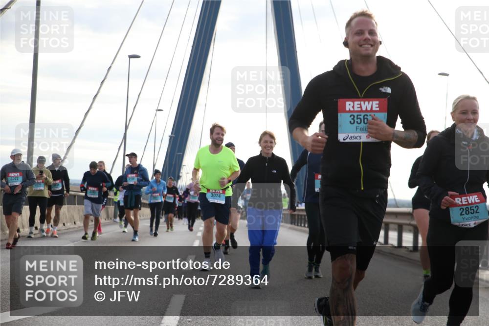 03.10.2024 - Köhlbrandbrückenlauf Jannik Wohlers http://msf.ph/oto/7289364 03.10.2024 09:33:57 Position 1 3022, 3035, 3705, 3108, 3074, 356, 2852 meine-sportfotos.de