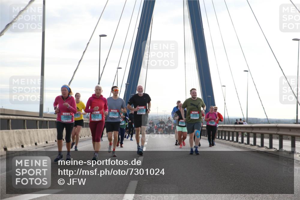03.10.2024 - Köhlbrandbrückenlauf Jannik Wohlers http://msf.ph/oto/7301024 03.10.2024 09:35:22 Position 1 3114, 1100, 3156, 2516, 3469, 3115, 2957 meine-sportfotos.de