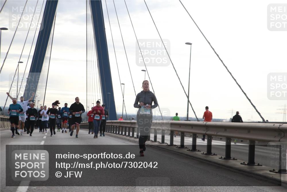 03.10.2024 - Köhlbrandbrückenlauf Jannik Wohlers http://msf.ph/oto/7302042 03.10.2024 09:35:40 Position 1 109 meine-sportfotos.de