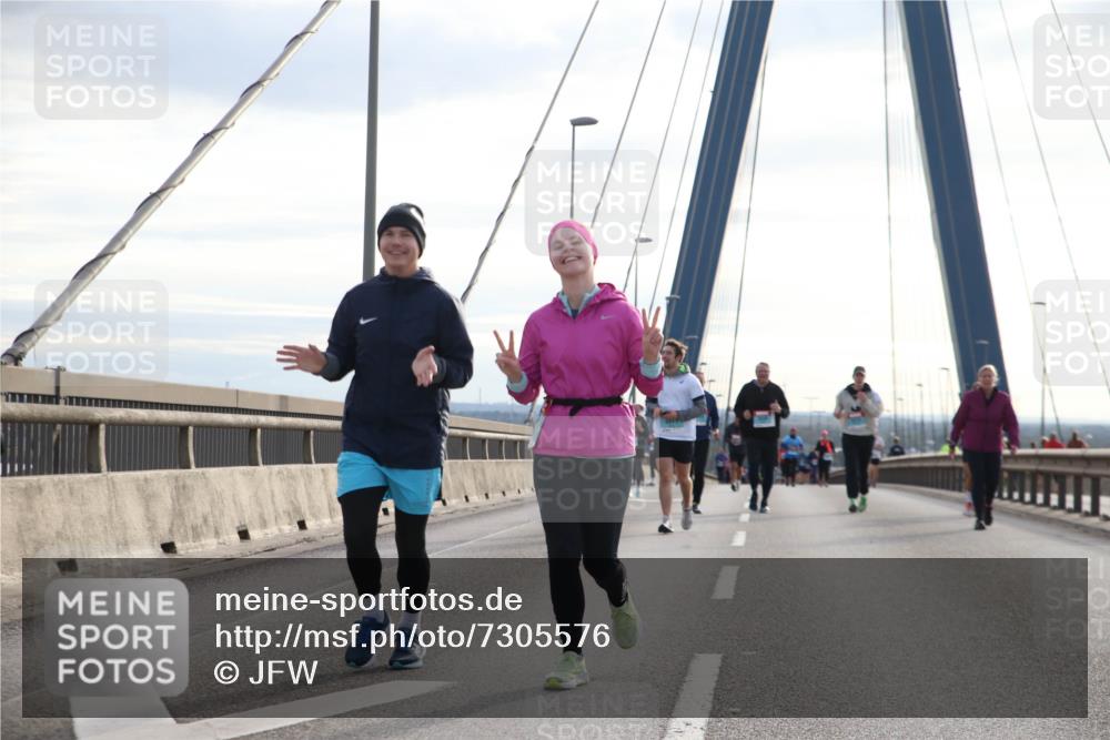 03.10.2024 - Köhlbrandbrückenlauf Jannik Wohlers http://msf.ph/oto/7305576 03.10.2024 09:37:20 Position 1  meine-sportfotos.de