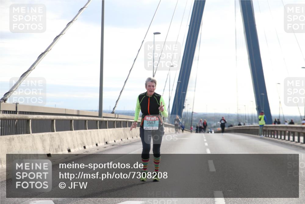 03.10.2024 - Köhlbrandbrückenlauf Jannik Wohlers http://msf.ph/oto/7308208 03.10.2024 09:40:11 Position 1 3557 meine-sportfotos.de