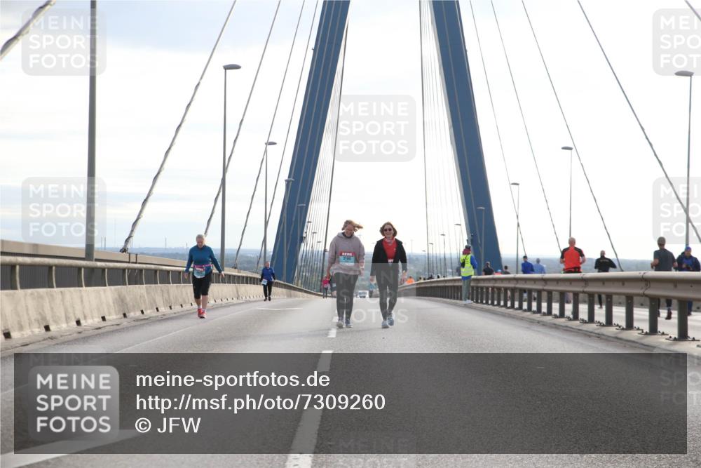 03.10.2024 - Köhlbrandbrückenlauf Jannik Wohlers http://msf.ph/oto/7309260 03.10.2024 09:40:38 Position 1 3180 meine-sportfotos.de