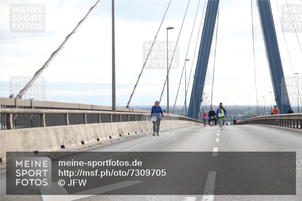 03.10.2024 - Köhlbrandbrückenlauf Jannik Wohlers http://msf.ph/oto/7309705 03.10.2024 09:40:56 Position 1  meine-sportfotos.de