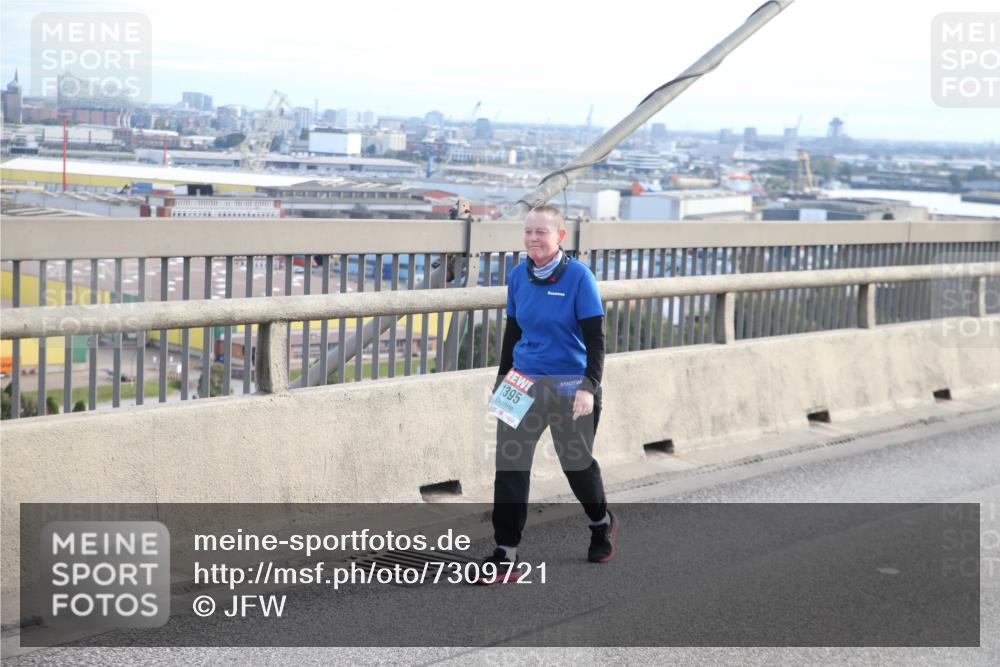 03.10.2024 - Köhlbrandbrückenlauf Jannik Wohlers http://msf.ph/oto/7309721 03.10.2024 09:41:06 Position 1 1395 meine-sportfotos.de