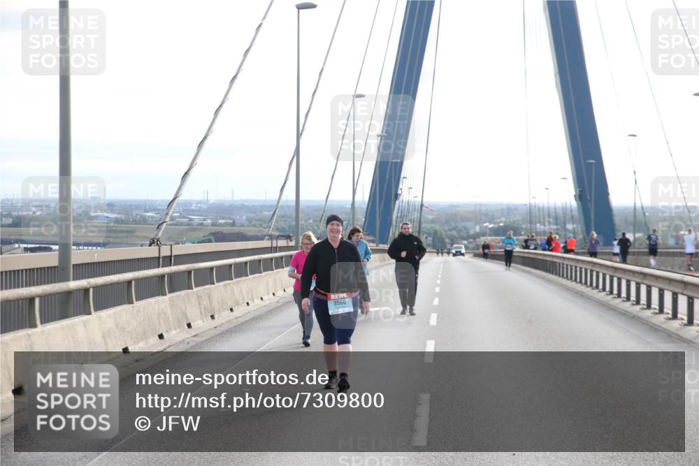 03.10.2024 - Köhlbrandbrückenlauf Jannik Wohlers http://msf.ph/oto/7309800 03.10.2024 09:41:14 Position 1 3566 meine-sportfotos.de