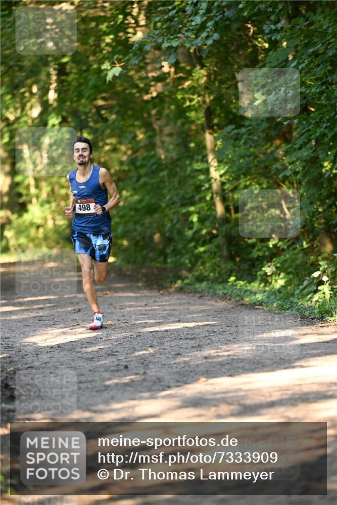 06.10.2024 - Bramfelder Halbmarathon 2024 Dr. Thomas Lammeyer http://msf.ph/oto/7333909 06.10.2024 09:47:01 Laufen 498 meine-sportfotos.de