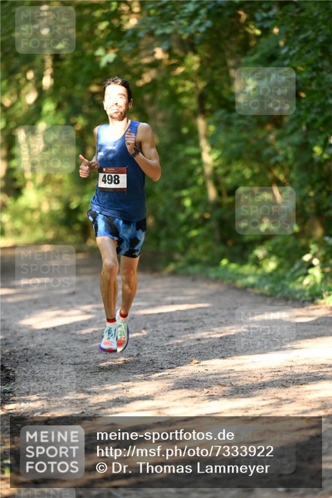 06.10.2024 - Bramfelder Halbmarathon 2024 Dr. Thomas Lammeyer http://msf.ph/oto/7333922 06.10.2024 09:47:03 Laufen 498 meine-sportfotos.de