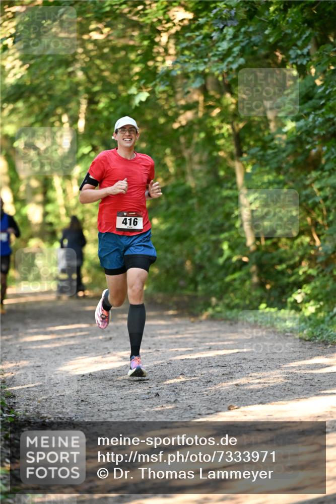 06.10.2024 - Bramfelder Halbmarathon 2024 Dr. Thomas Lammeyer http://msf.ph/oto/7333971 06.10.2024 09:47:50 Laufen 416 meine-sportfotos.de