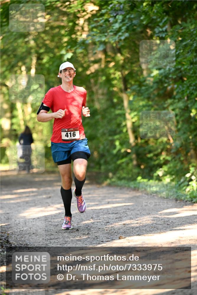 06.10.2024 - Bramfelder Halbmarathon 2024 Dr. Thomas Lammeyer http://msf.ph/oto/7333975 06.10.2024 09:47:51 Laufen 416 meine-sportfotos.de