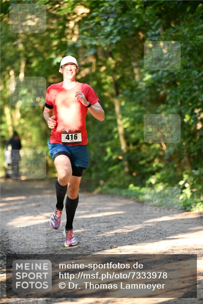 06.10.2024 - Bramfelder Halbmarathon 2024 Dr. Thomas Lammeyer http://msf.ph/oto/7333978 06.10.2024 09:47:51 Laufen 416 meine-sportfotos.de