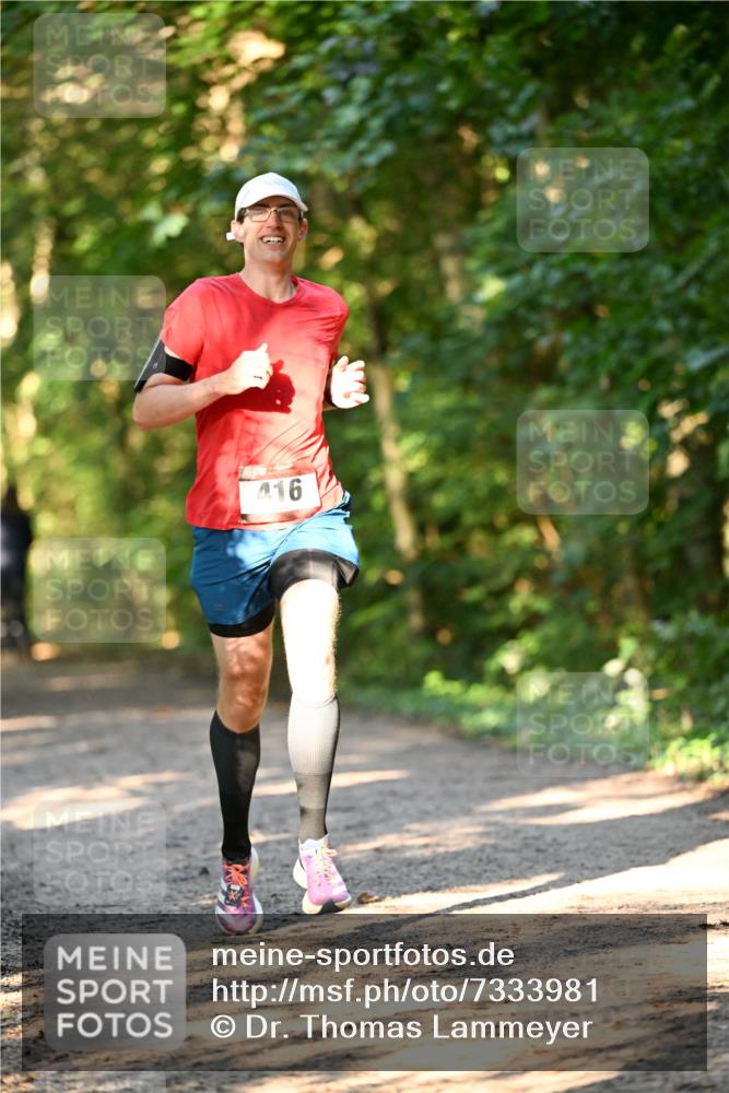 06.10.2024 - Bramfelder Halbmarathon 2024 Dr. Thomas Lammeyer http://msf.ph/oto/7333981 06.10.2024 09:47:52 Laufen 416 meine-sportfotos.de